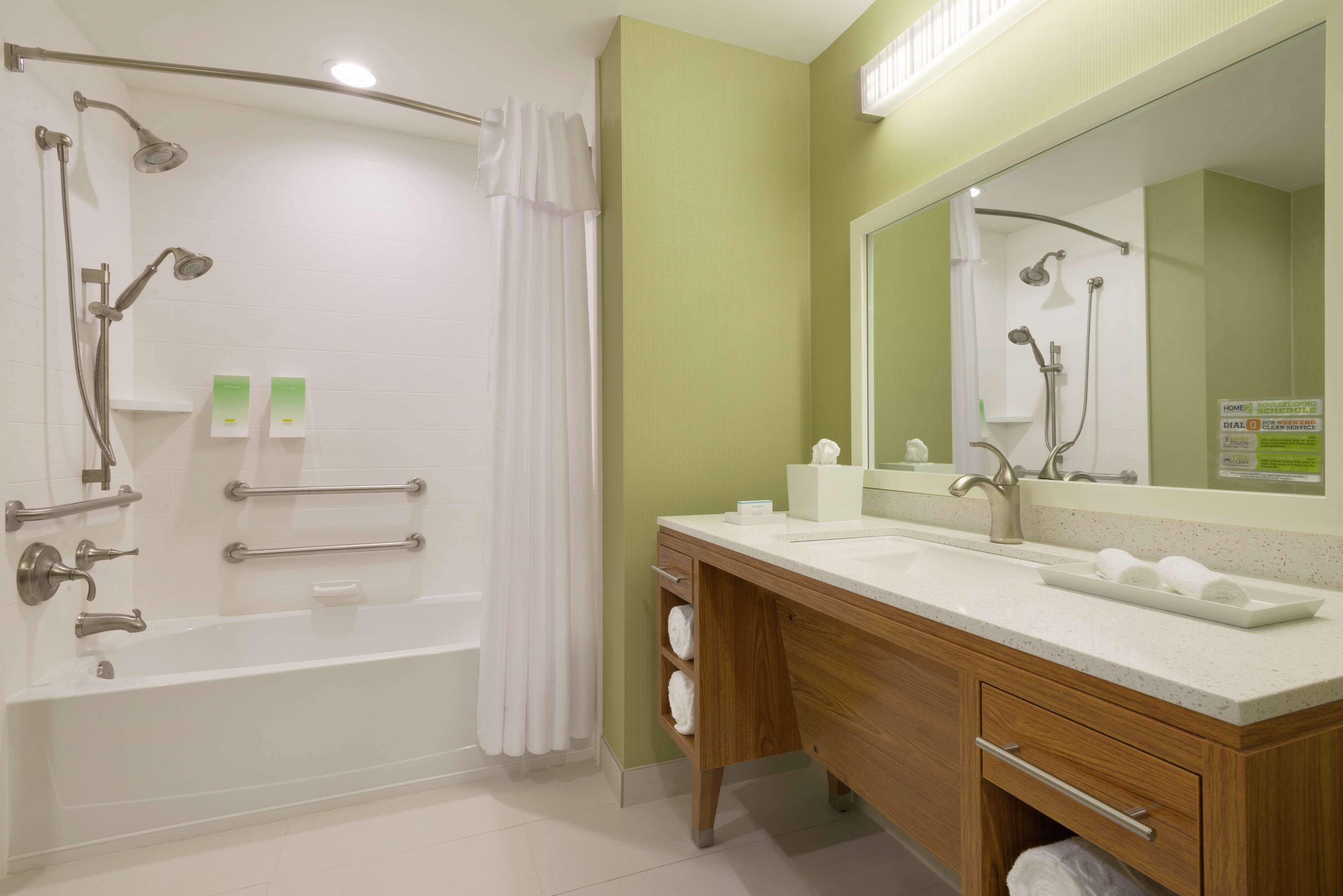 Home2 Suites By Hilton Tallahassee State Capitol Ngoại thất bức ảnh